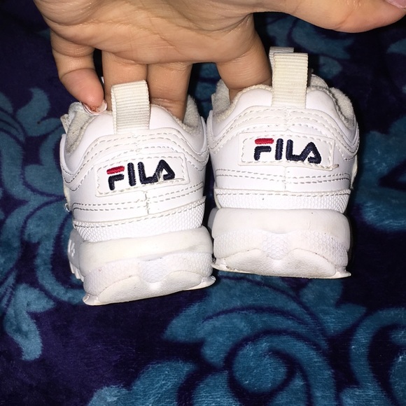 Fila Toddler Sneakers - Picture 3 of 6